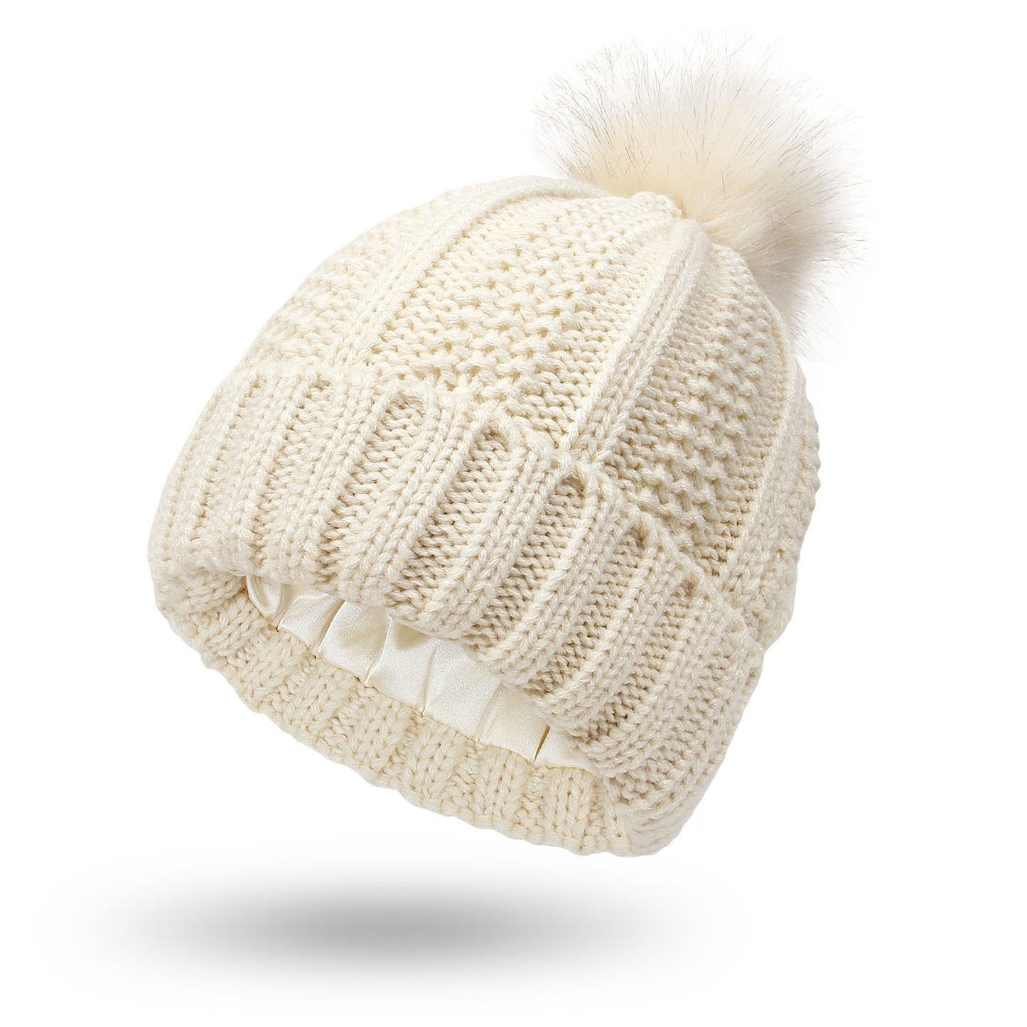 bonnet satin soë beanie creme beige blanc