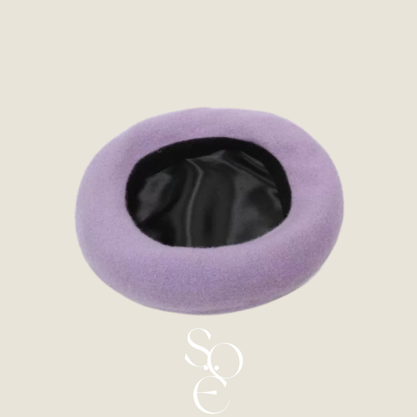 béret satin cheveux bouclés lilas lavande violet