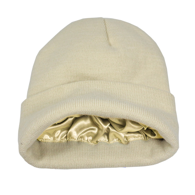 Bonnets Soë intérieur satin